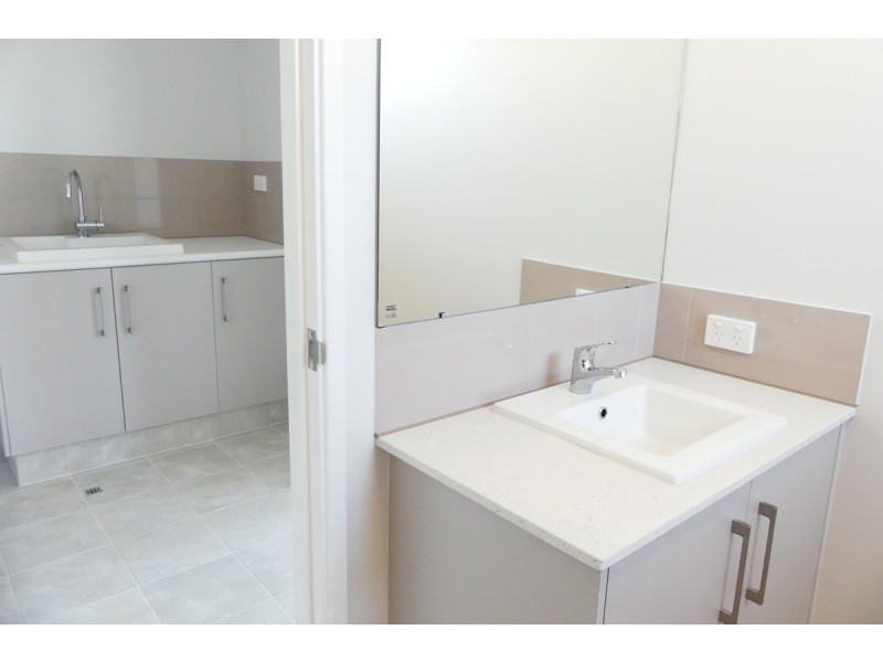 21 Lovage Street, Banjup WA 6164