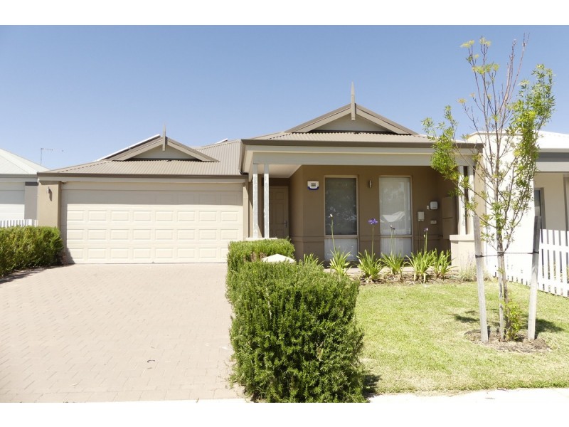 31 Strive Loop, Girrawheen WA 6064