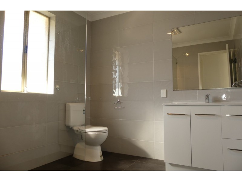 3/3 Banks Place, Willetton WA 6155