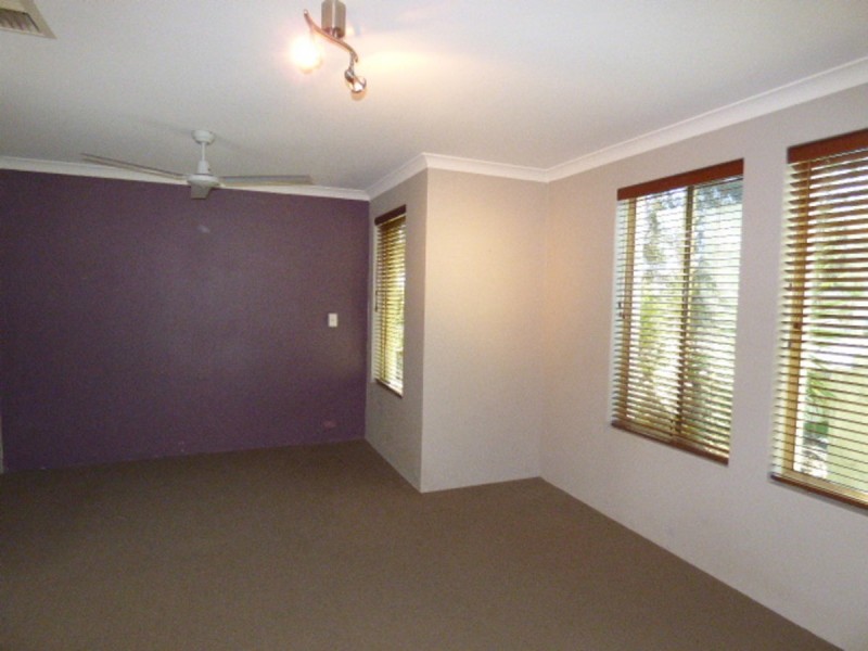 76 Larrawa Circle, Ellenbrook WA 6069