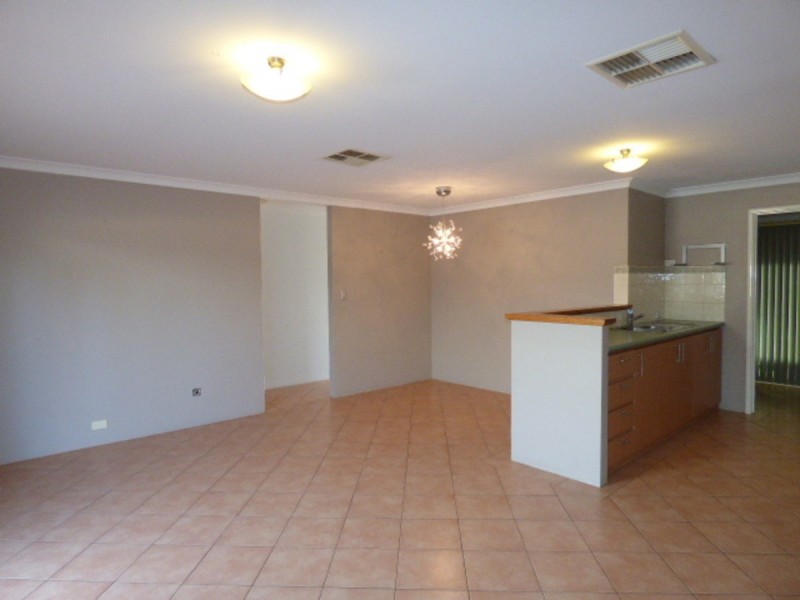 76 Larrawa Circle, Ellenbrook WA 6069