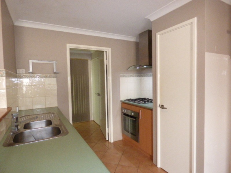 76 Larrawa Circle, Ellenbrook WA 6069