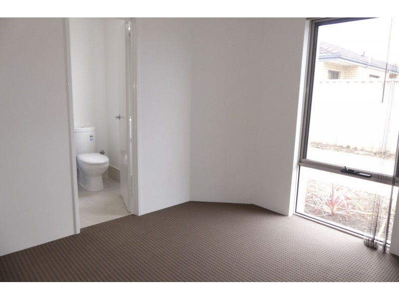 45A Station Street, Cannington WA 6107