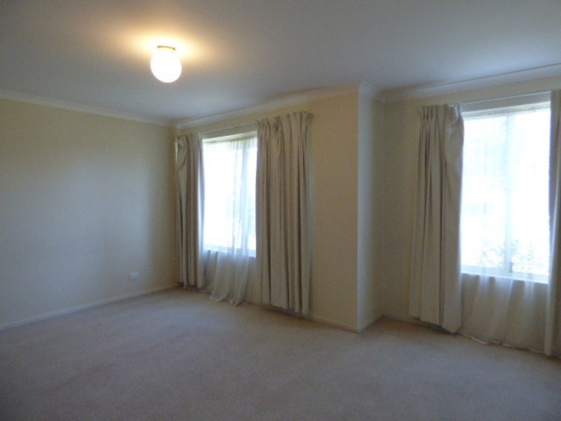 29 Davidia Lake Drive, Canning Vale WA 6155