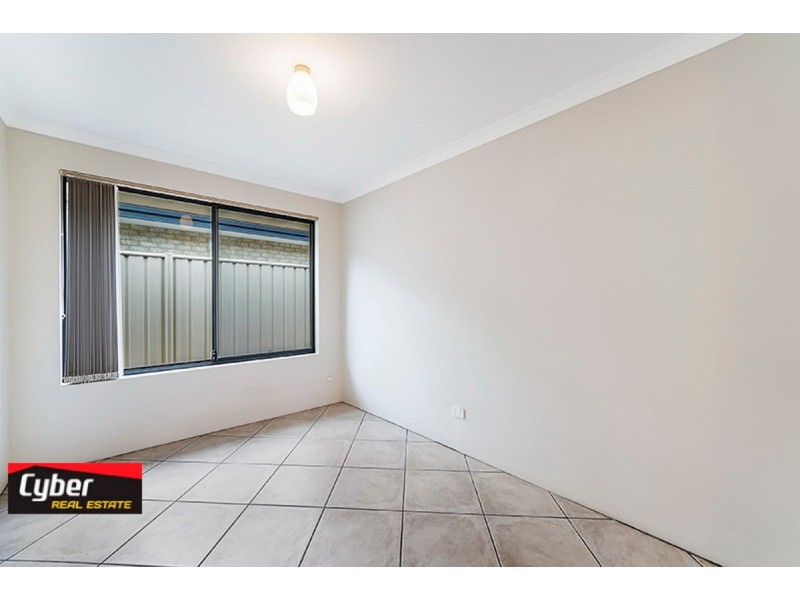 9 Danaine Street, Success WA 6164