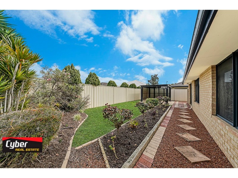 9 Danaine Street, Success WA 6164