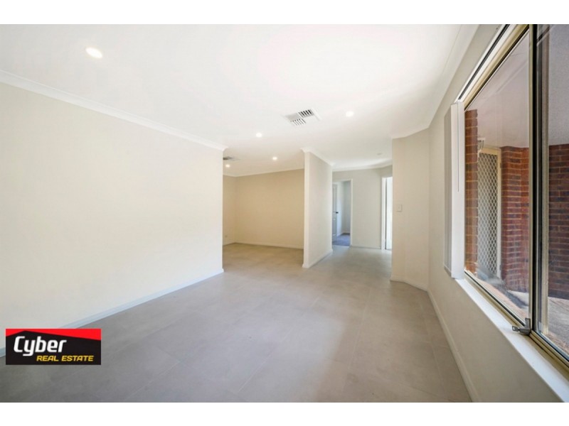 41 Waratah Boulevard, Canning Vale WA 6155