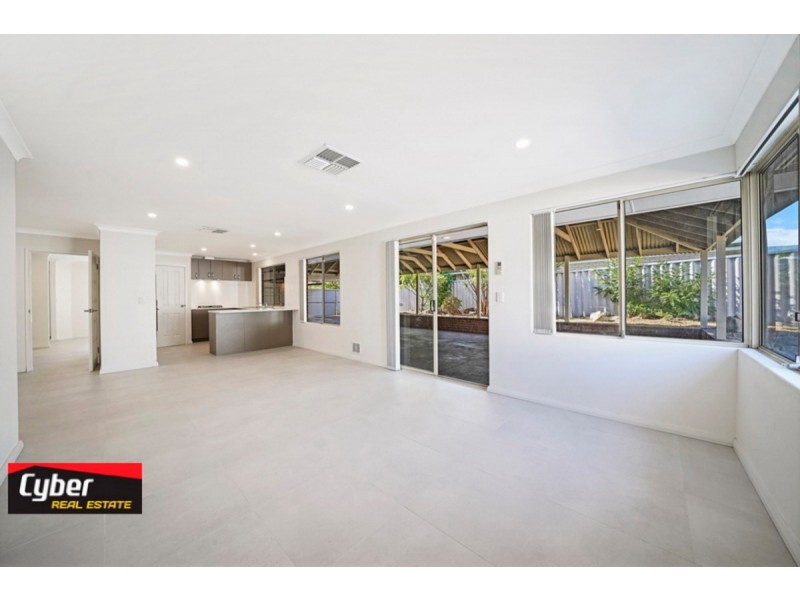 41 Waratah Boulevard, Canning Vale WA 6155