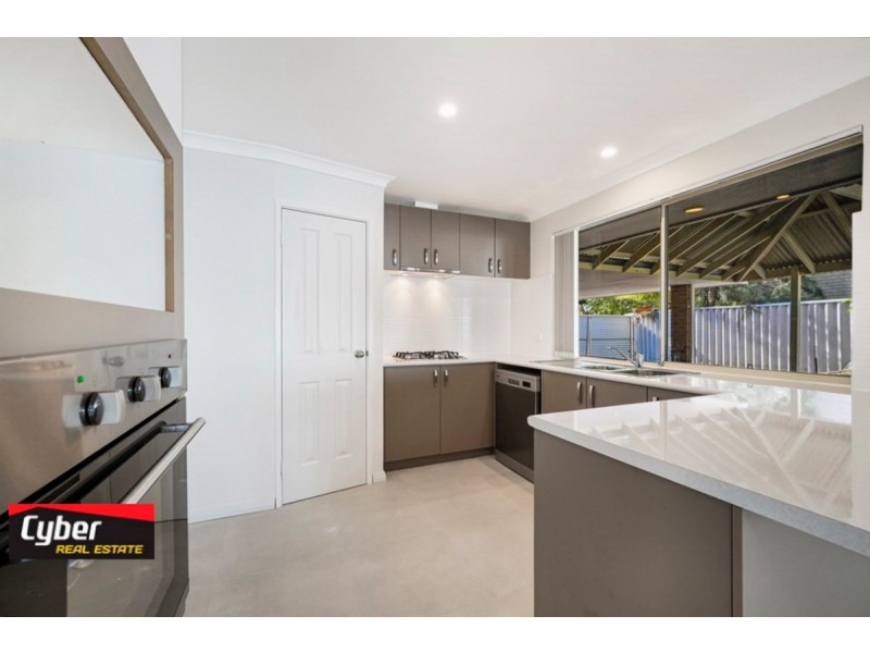 41 Waratah Boulevard, Canning Vale WA 6155