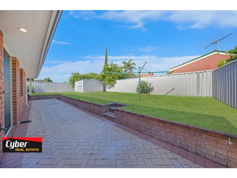 41 Waratah Boulevard, Canning Vale WA 6155