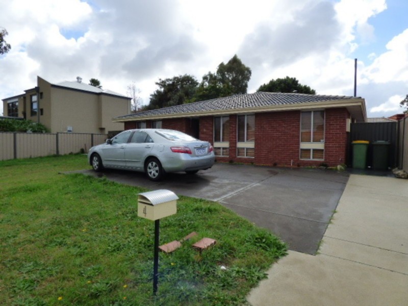4 Bow Street, Wilson WA 6107