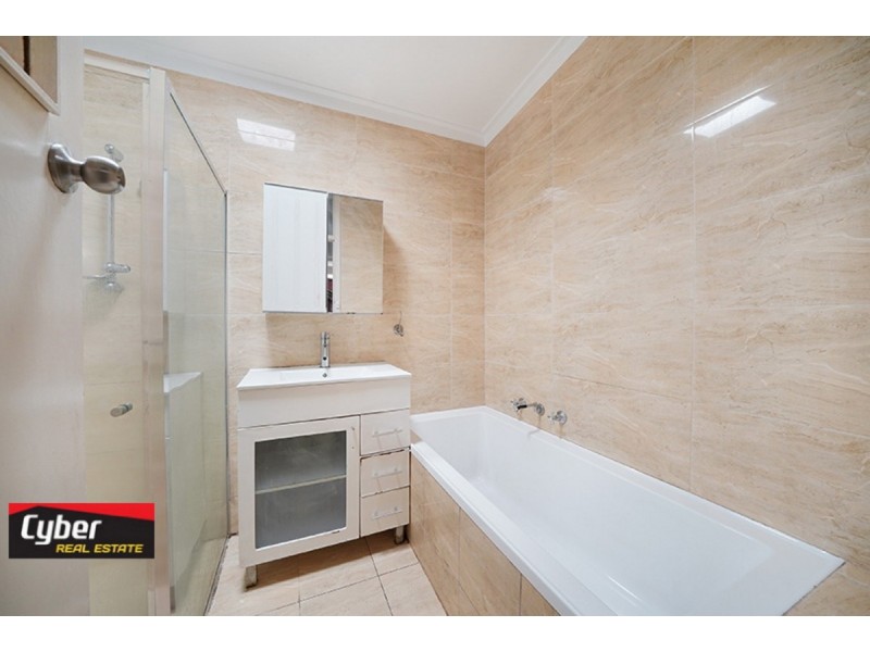 11 Kenmare Avenue, Thornlie WA 6108