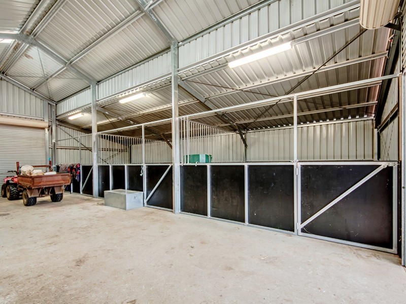 215 Summerfield Road, Serpentine WA 6125