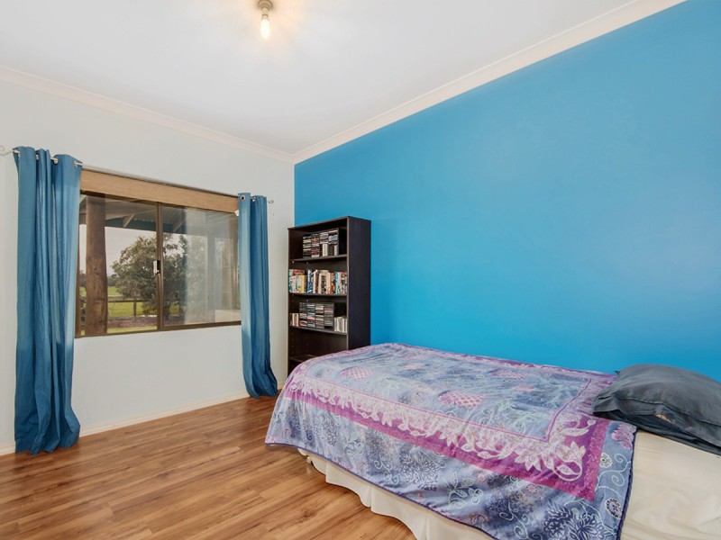 215 Summerfield Road, Serpentine WA 6125