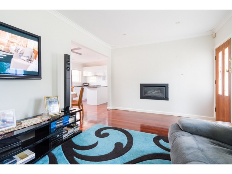 7 William Street, Byford WA 6122