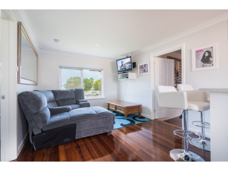 7 William Street, Byford WA 6122