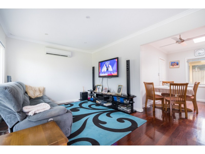 7 William Street, Byford WA 6122