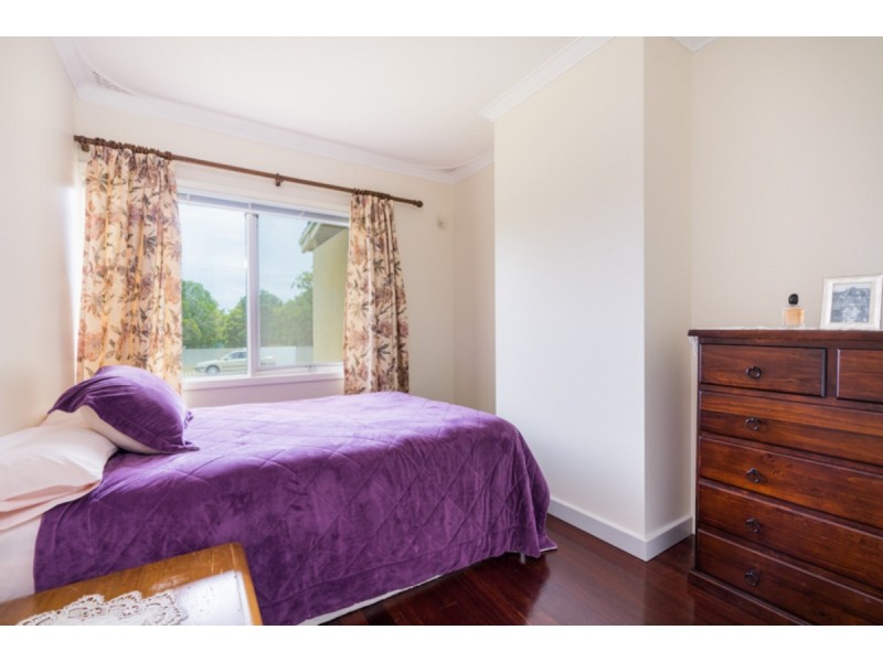 7 William Street, Byford WA 6122