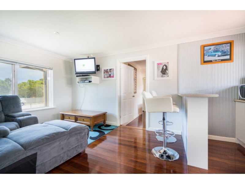 7 William Street, Byford WA 6122