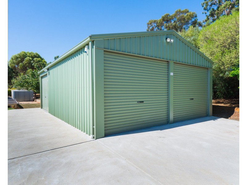 19 Talus Drive, Mount Richon WA 6112