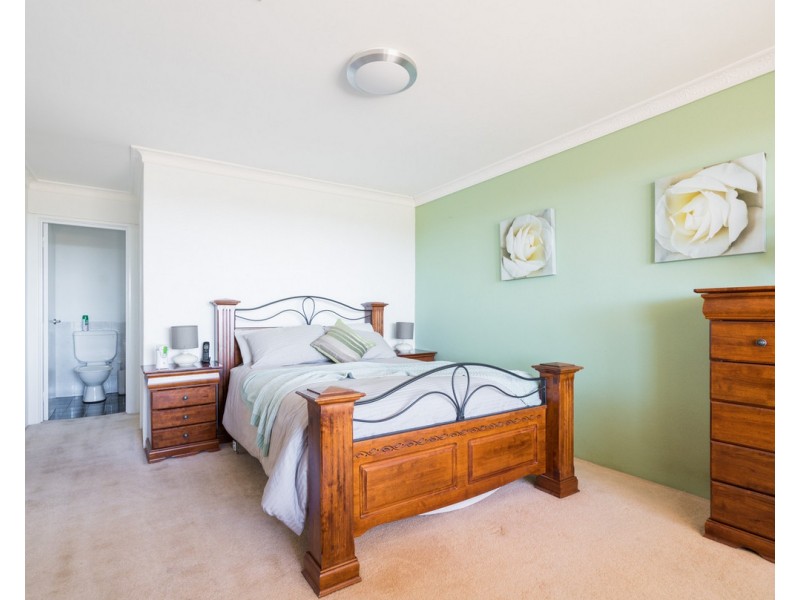 19 Talus Drive, Mount Richon WA 6112