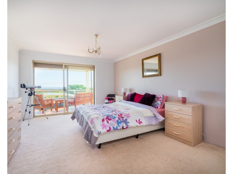 19 Talus Drive, Mount Richon WA 6112