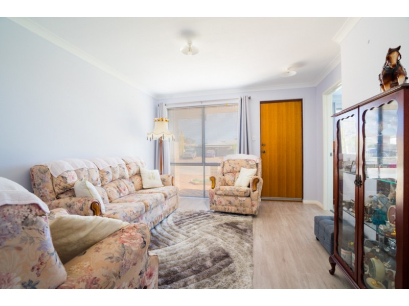 396 Westfield Road, Seville Grove WA 6112