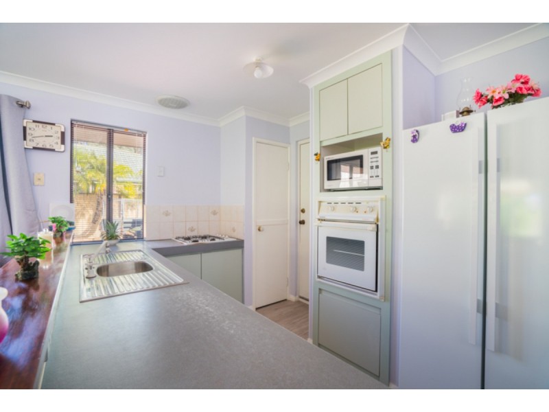 396 Westfield Road, Seville Grove WA 6112