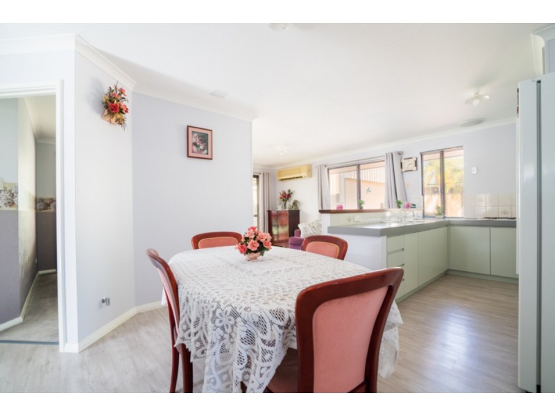 396 Westfield Road, Seville Grove WA 6112