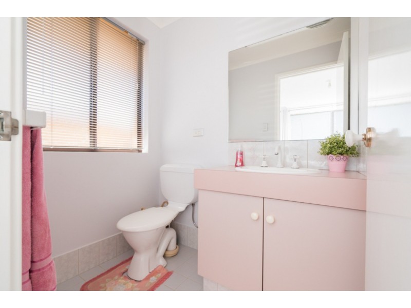 396 Westfield Road, Seville Grove WA 6112