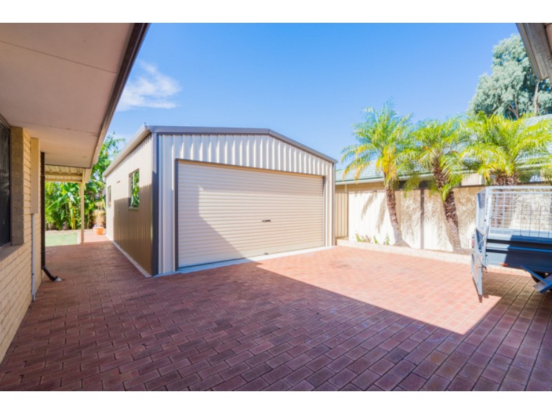 396 Westfield Road, Seville Grove WA 6112