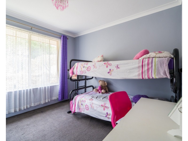 38 Talus Drive, Mount Richon WA 6112