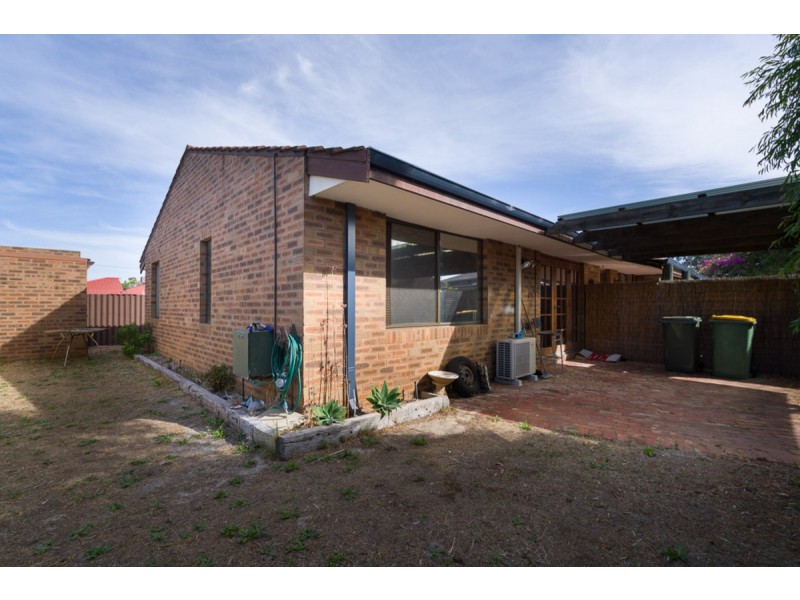 8 Yallup Place, Cannington WA 6107