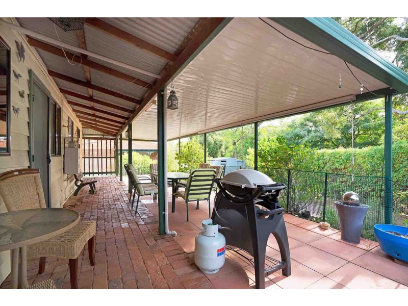 22 Onyx Road, Mount Richon WA 6112