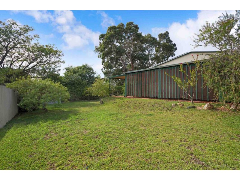 22 Onyx Road, Mount Richon WA 6112