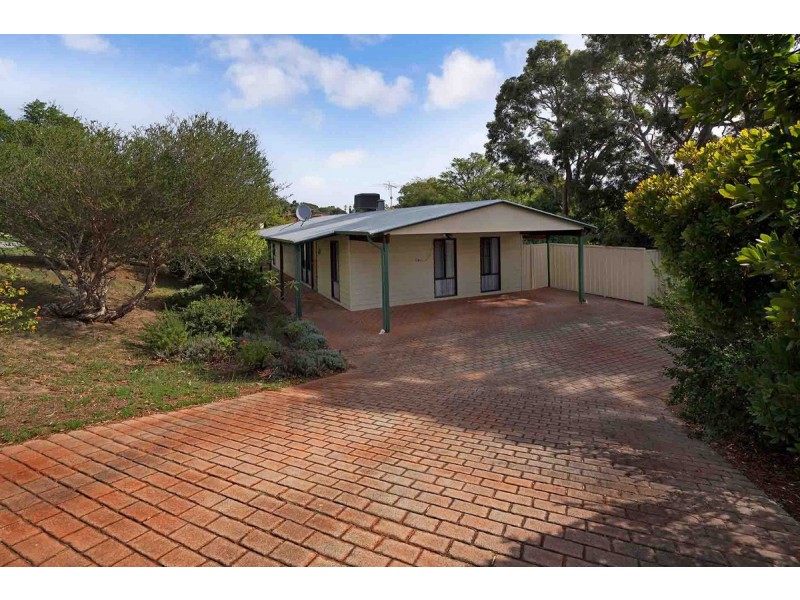 22 Onyx Road, Mount Richon WA 6112