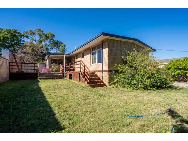 46 Vistula Terrace, Kelmscott WA 6111