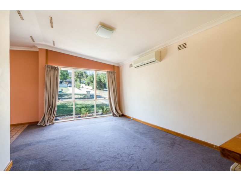 46 Vistula Terrace, Kelmscott WA 6111