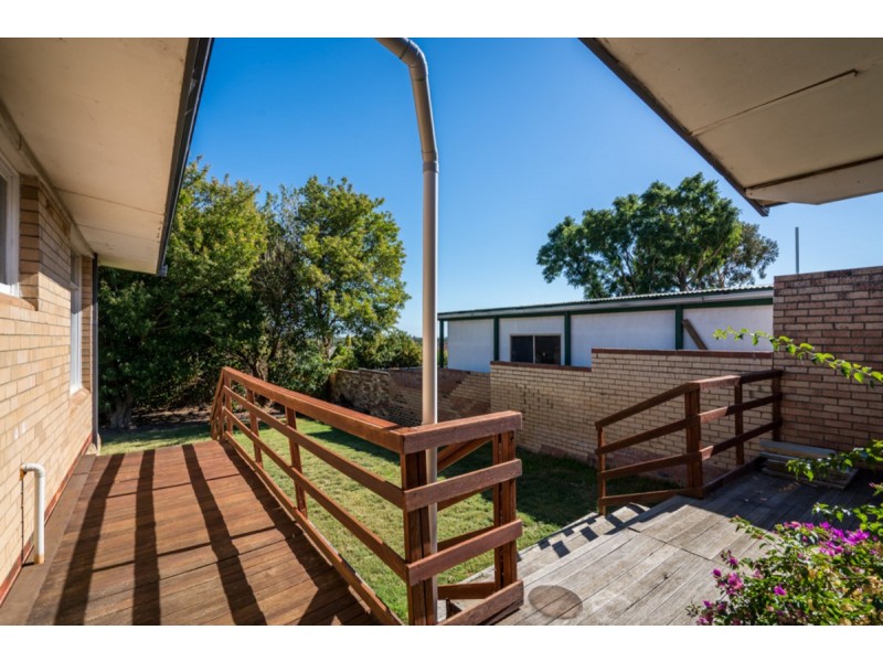 46 Vistula Terrace, Kelmscott WA 6111