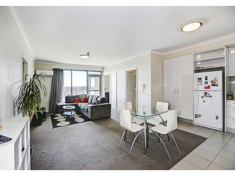 407/21 Malata Crescent, Success WA 6164