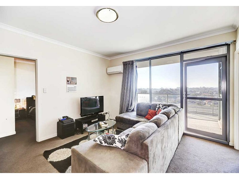 407/21 Malata Crescent, Success WA 6164