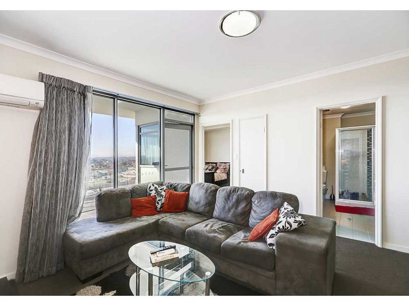 407/21 Malata Crescent, Success WA 6164