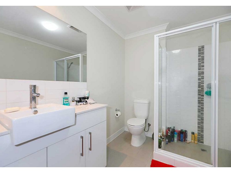 407/21 Malata Crescent, Success WA 6164