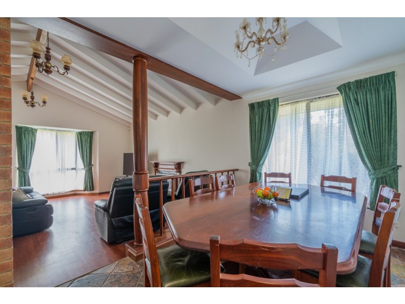 22 Ophelia Grove, Mount Nasura WA 6112