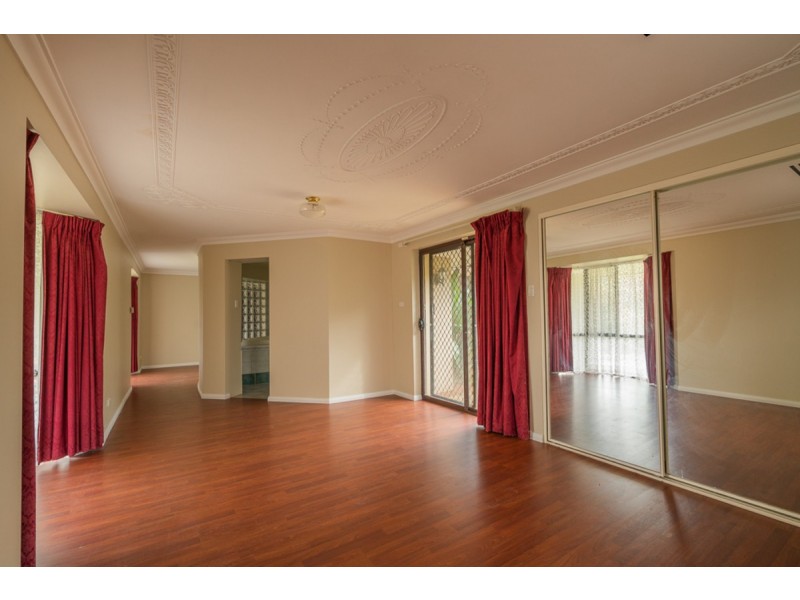 22 Ophelia Grove, Mount Nasura WA 6112