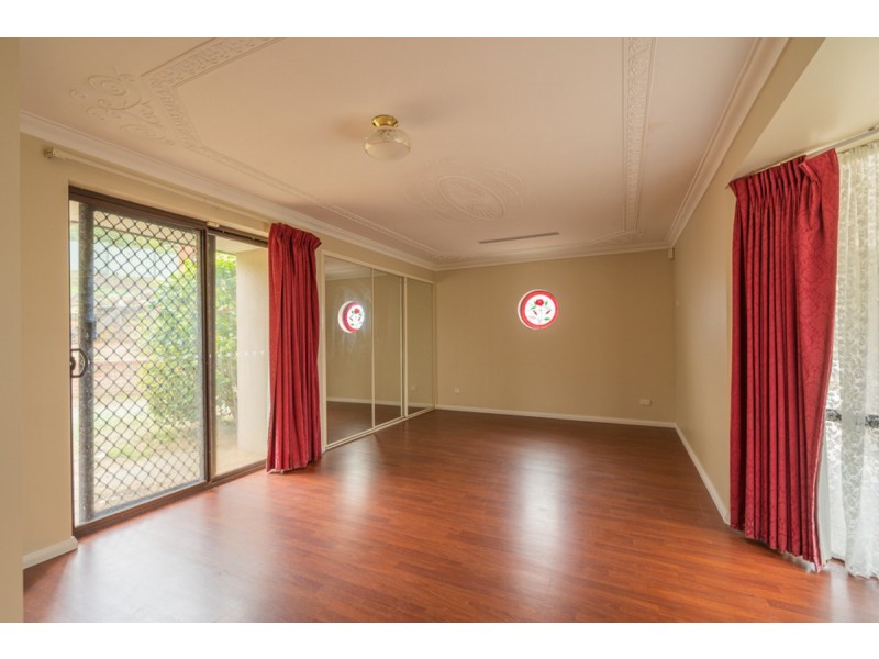 22 Ophelia Grove, Mount Nasura WA 6112