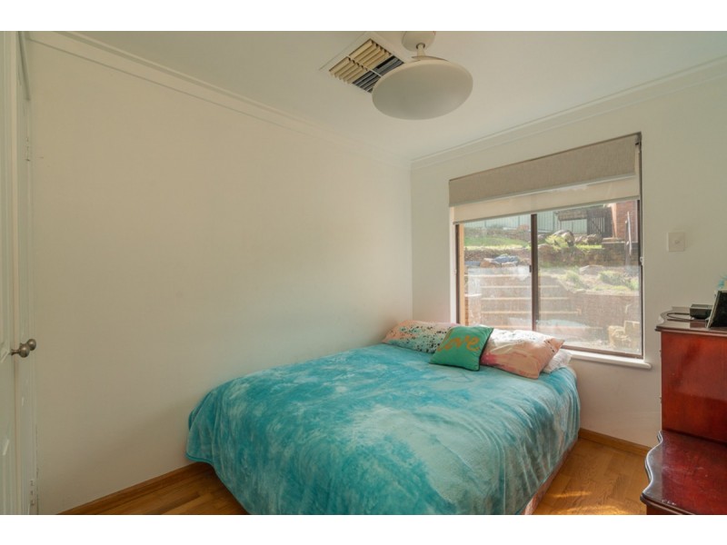 22 Ophelia Grove, Mount Nasura WA 6112