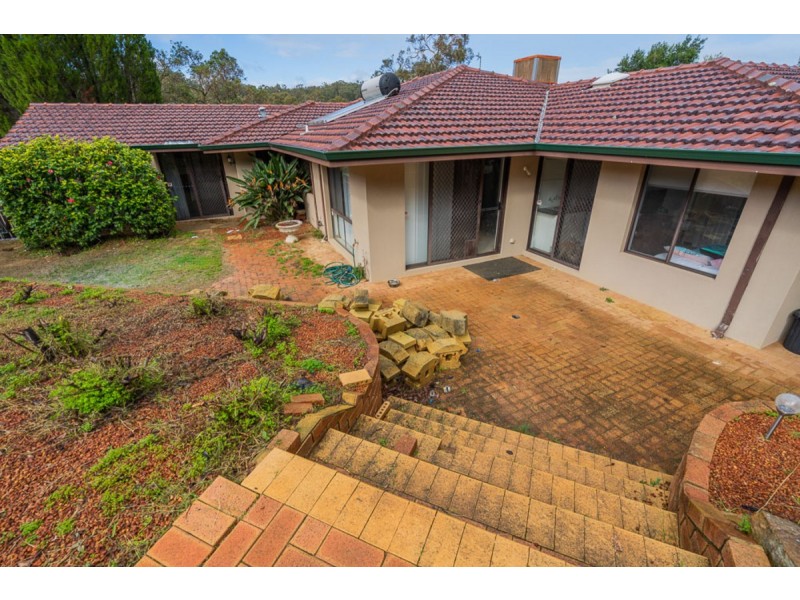 22 Ophelia Grove, Mount Nasura WA 6112