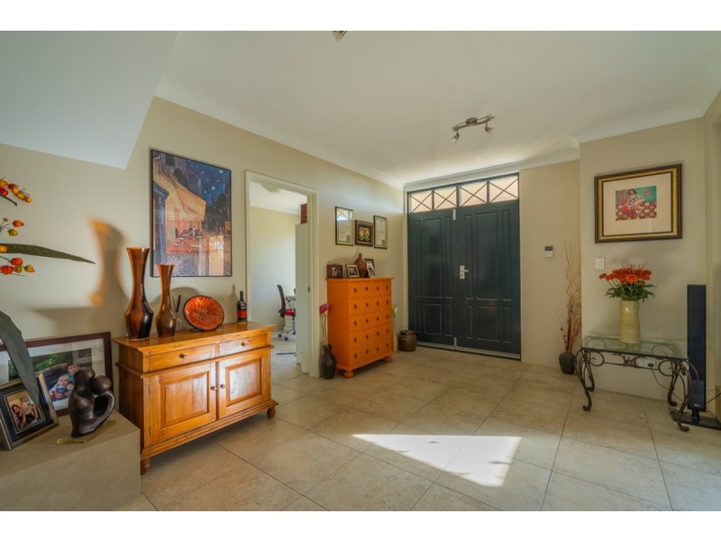 3 Waters Place, Bedfordale WA 6112