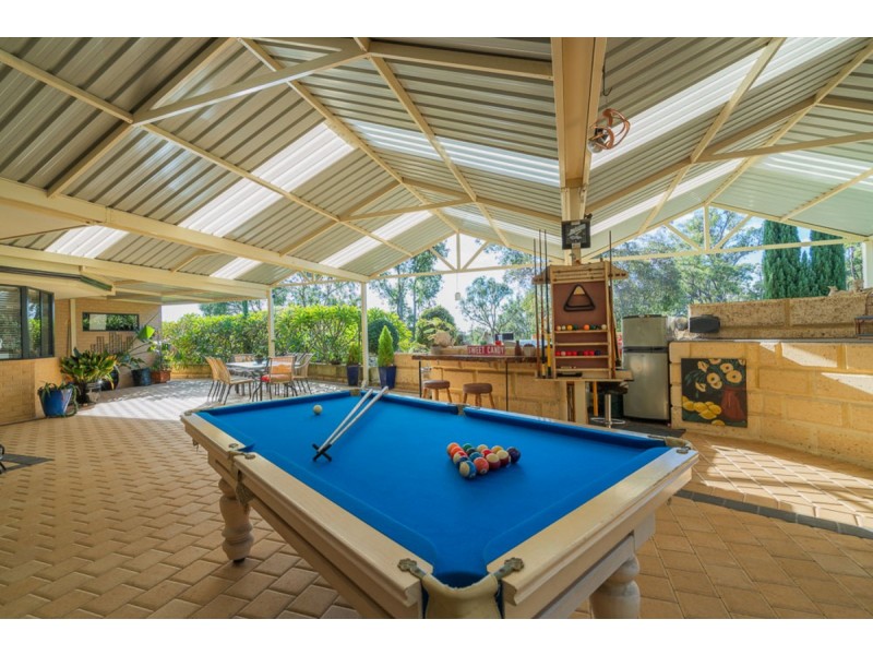 3 Waters Place, Bedfordale WA 6112